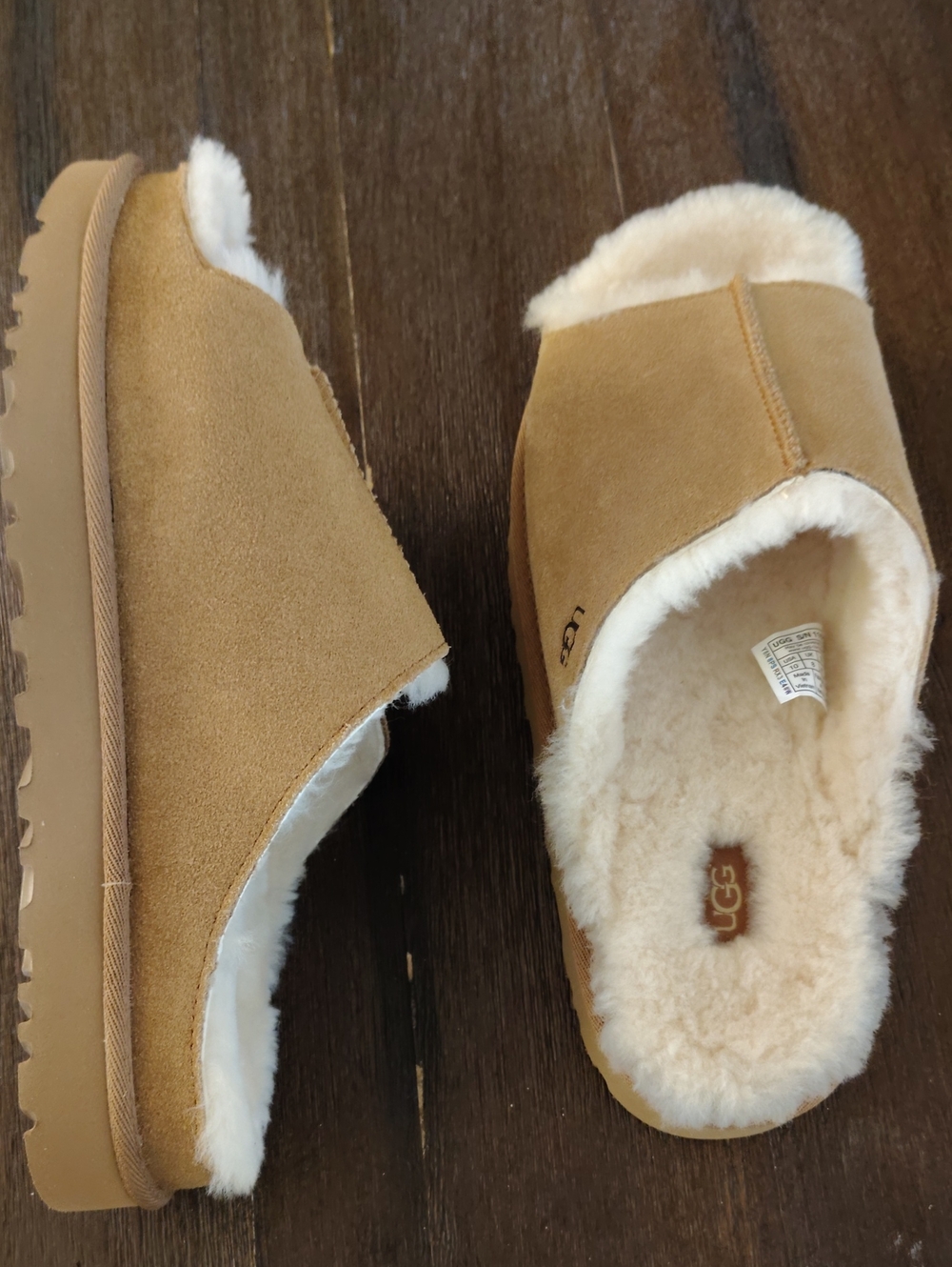 UGG Greenport Slide Chestnut Suede Sheepskin NWOT Women’s 10